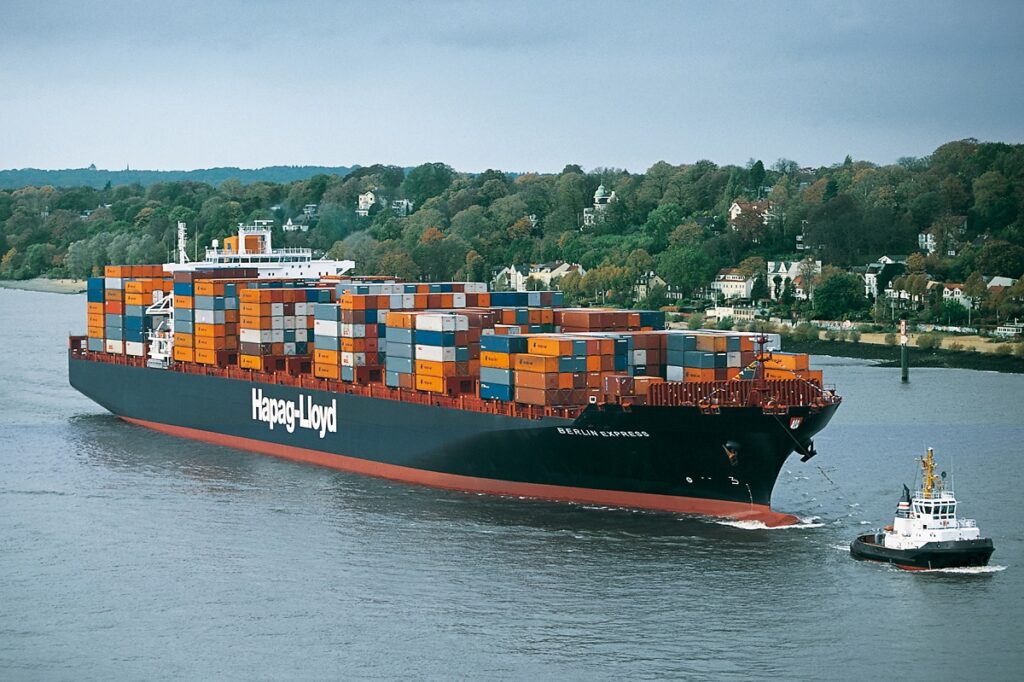 10 Largest Container Ship Operators (By Capacity)-Hapag Lloyd-dailylogistic.com