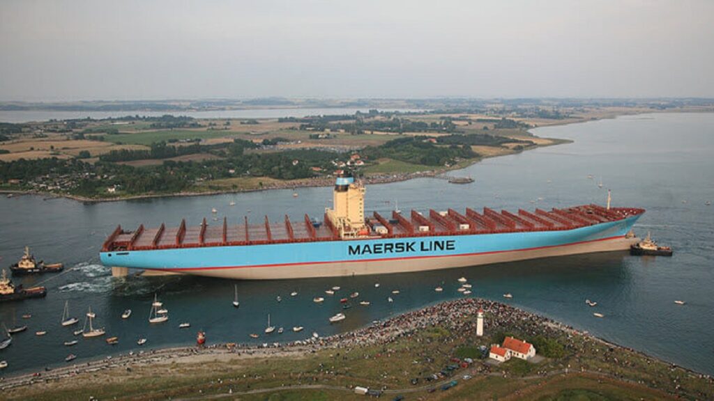 10 Largest Container Ship Operators (By Capacity)-APM-Maersk-dailylogistic.com